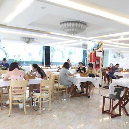 延韦04豪华酒店 归仁 外观 照片