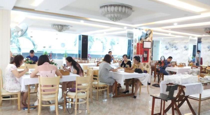 延韦04豪华酒店 归仁 外观 照片